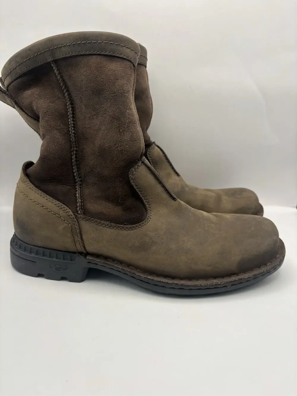 Ugg Hartsville Suede Brown Boots Men Size 9